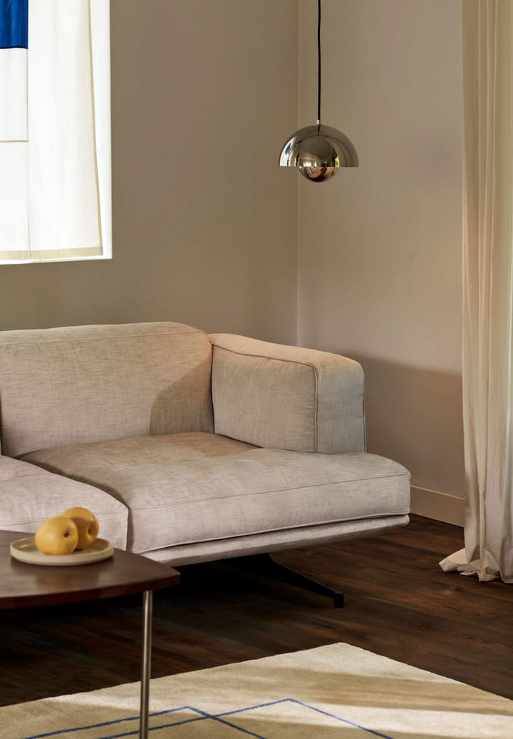 Sofá Inland AV22 2 plazas, Clay 0011-warm black &Tradition