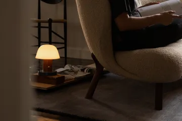 Sofá Little Petra VB2 - Roble tratado con aceite blanco-Moonlight - &Tradition