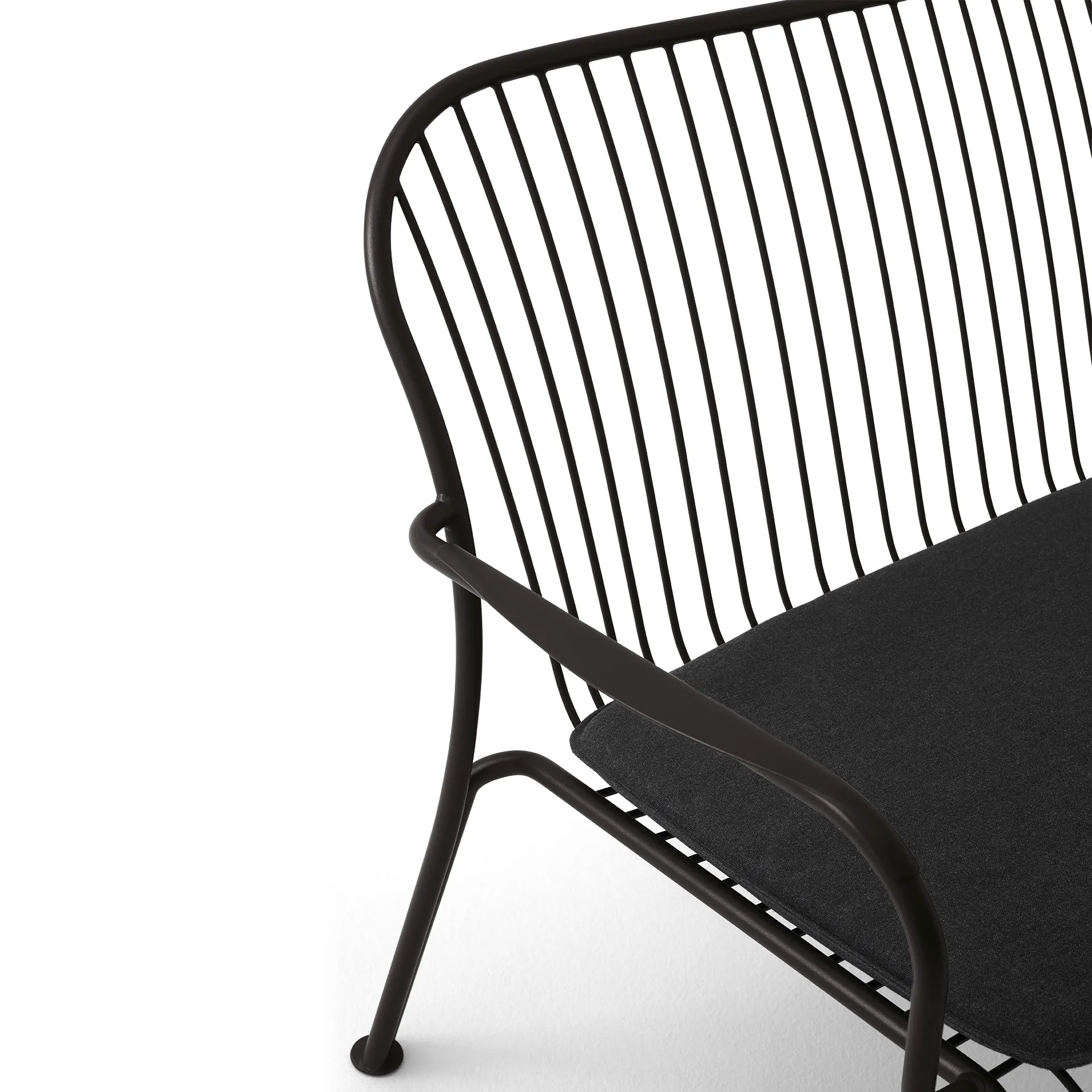 Sofá lounge Thorvald SC110, Warm black, 143 cm &Tradition