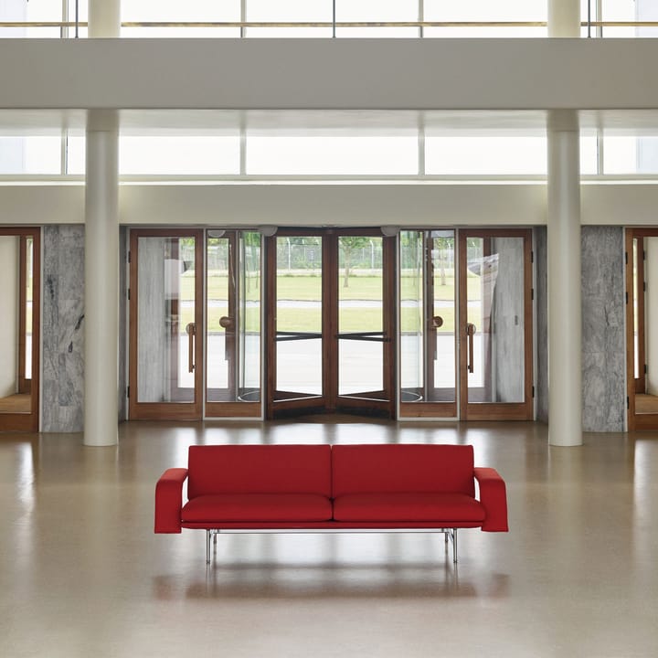 Sofá Meantime AV31 de 3 plazas, Pol. aluminium-Fiord 0571 &Tradition