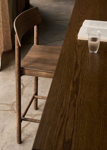 Taburete Betty TK13 Counter Chair 65 cm - Roble ahumado - &Tradition