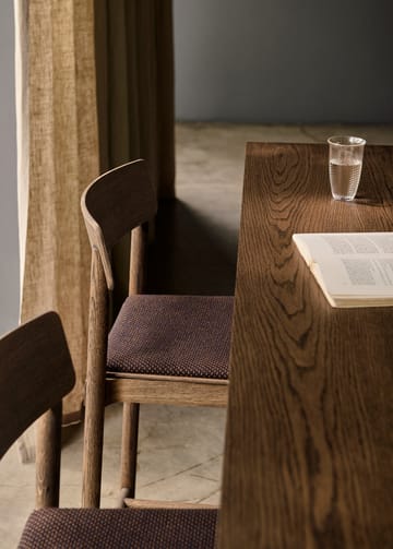 Taburete Betty TK14 Counter Chair 65 cm - Sisu 0785-roble ahumado - &Tradition