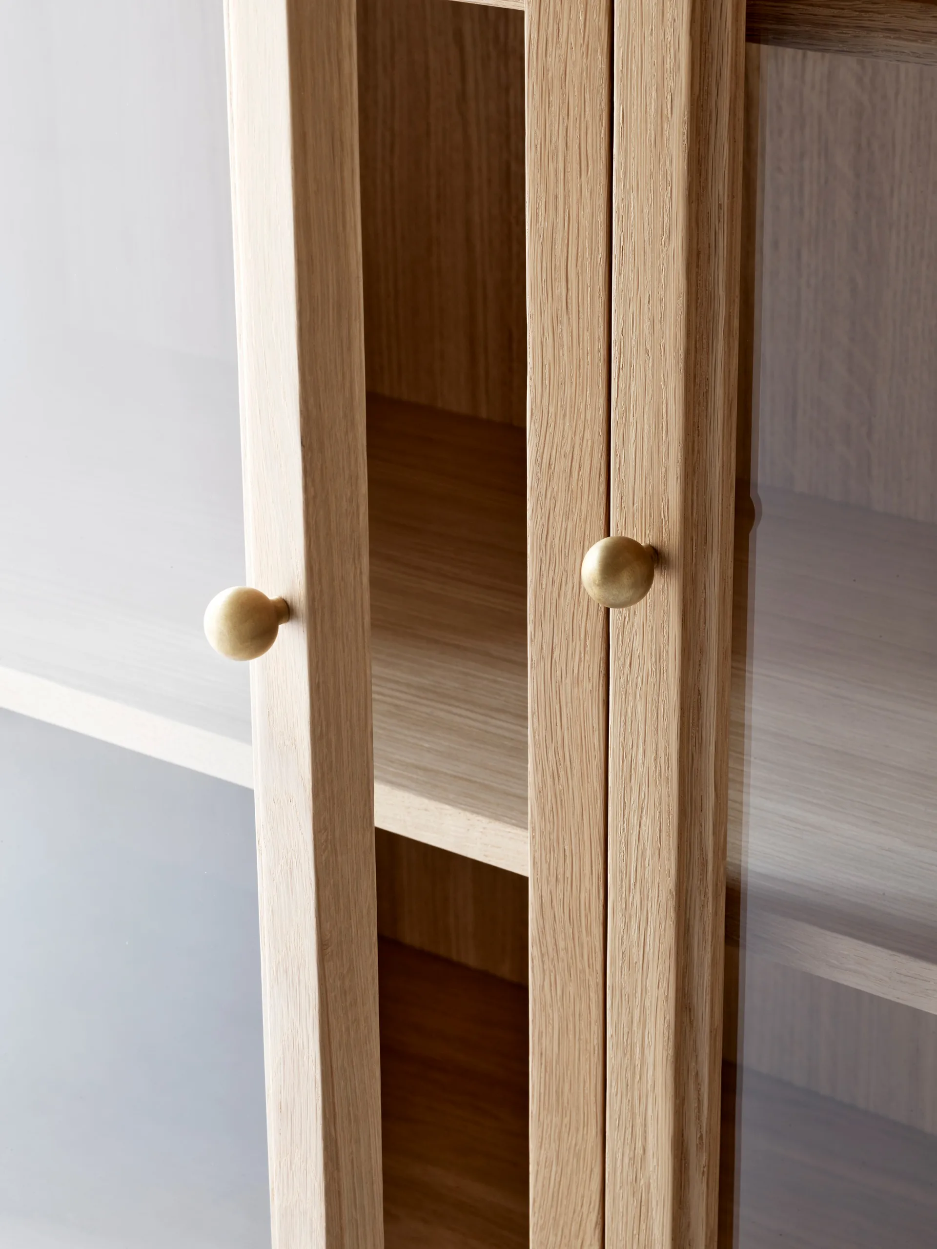 Vitrina Trace SC88 120x192x40 cm, Natural naturalal oak &Tradition