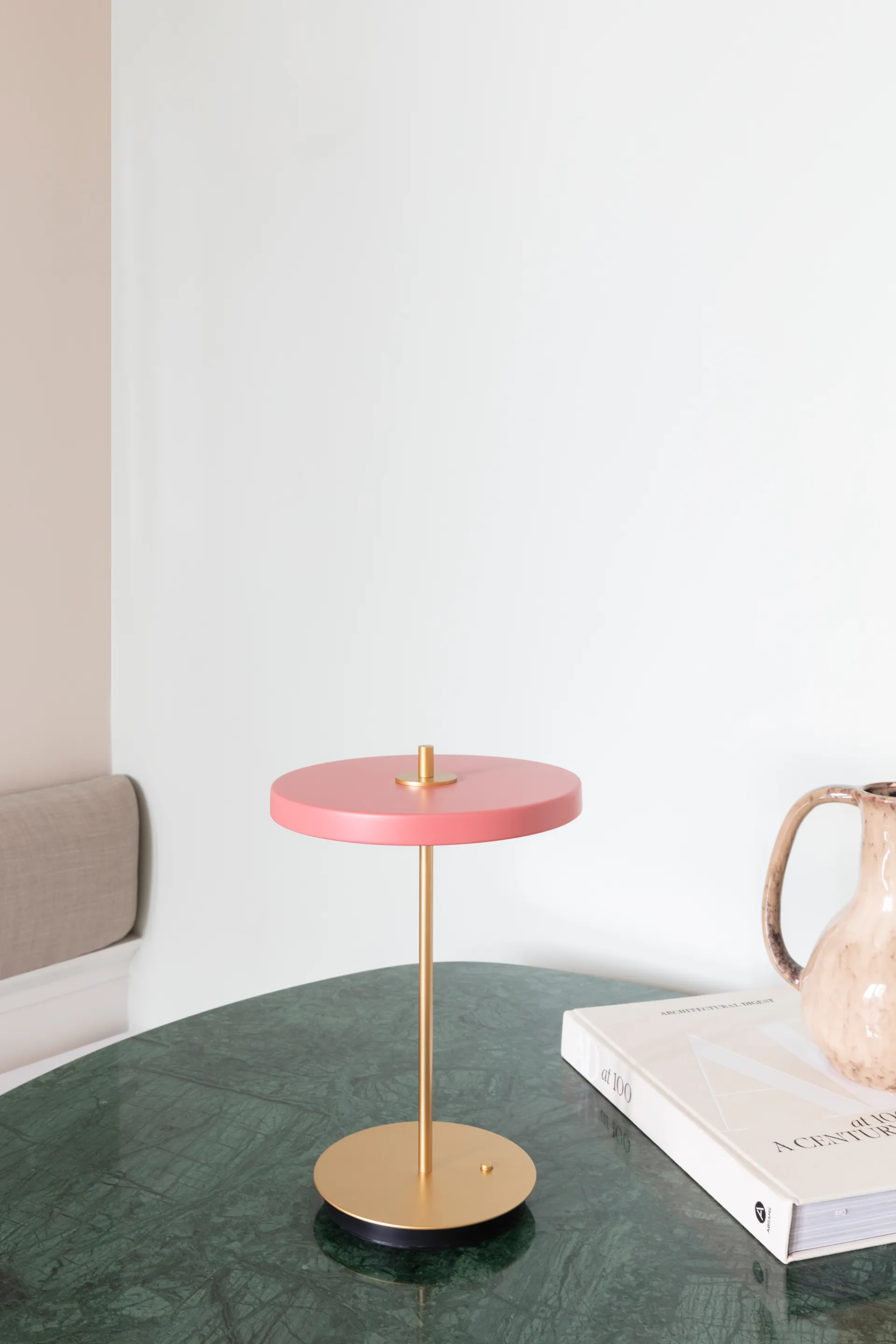 Lámpara de mesa Asteria Move, Rose Umage