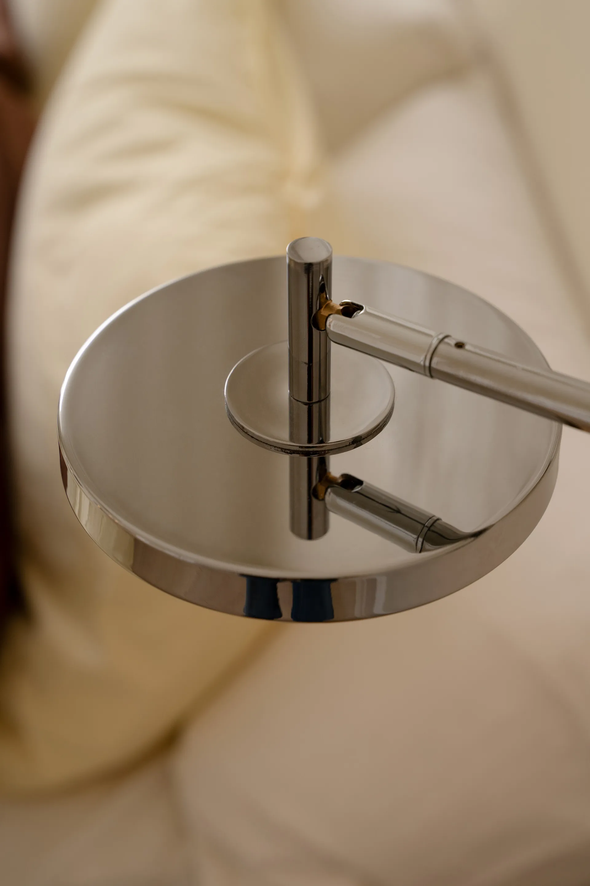 Lámpara de pared Asteria Wall, Long, Polished steel Umage