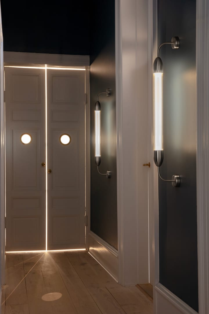 Lámpara de pared Lemon Squeeze Wall long, Single polished steel Umage