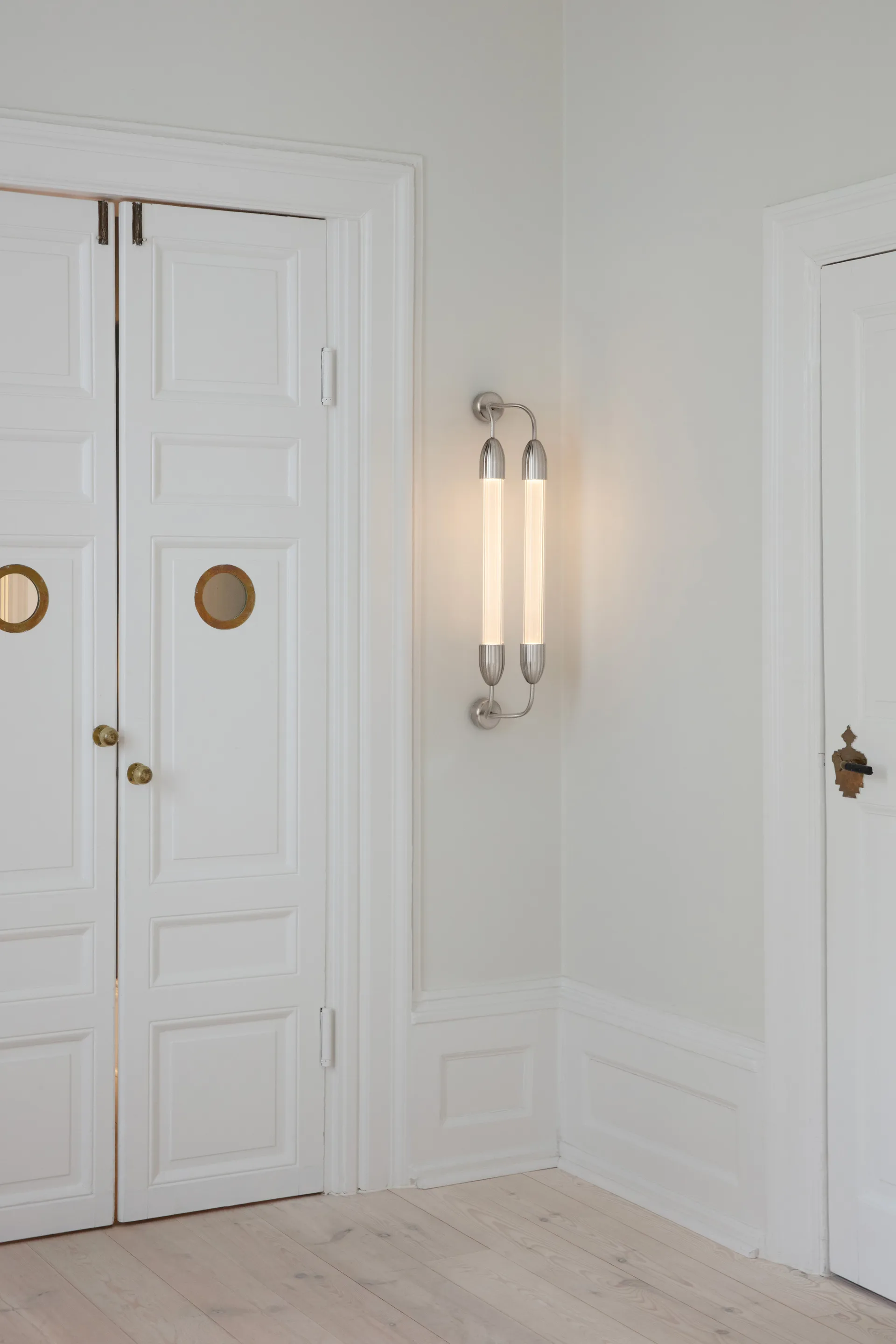 Lámpara de pared Lemon Squeeze Wall short, Double polished steel Umage