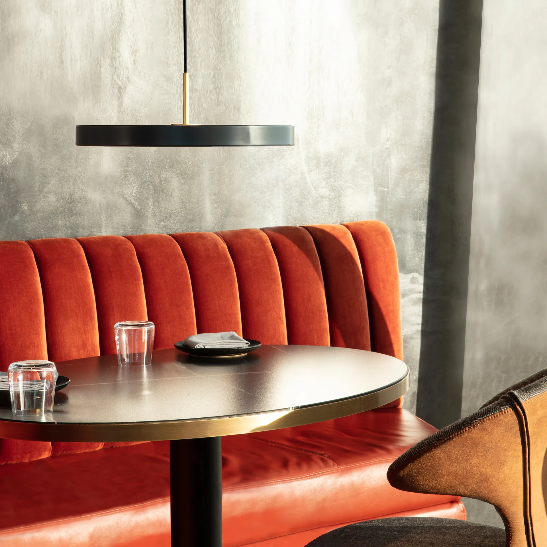 Lámpara de techo Asteria, Black Umage