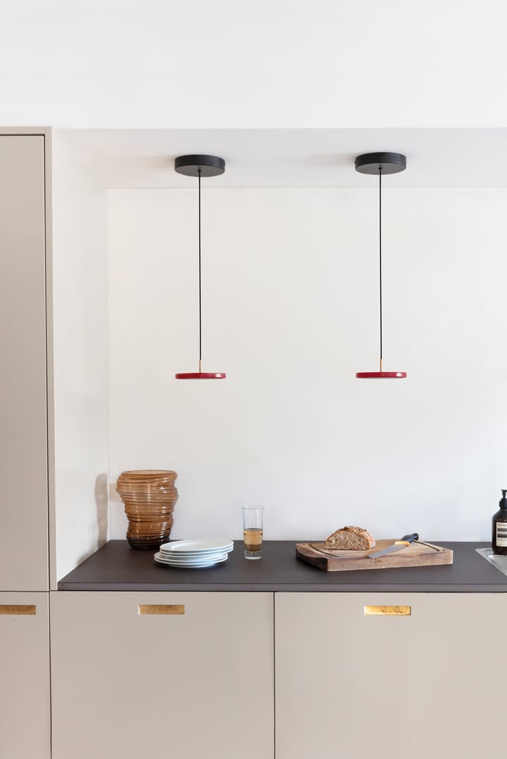 Lámpara de techo Asteria Micro, Ruby Red Umage