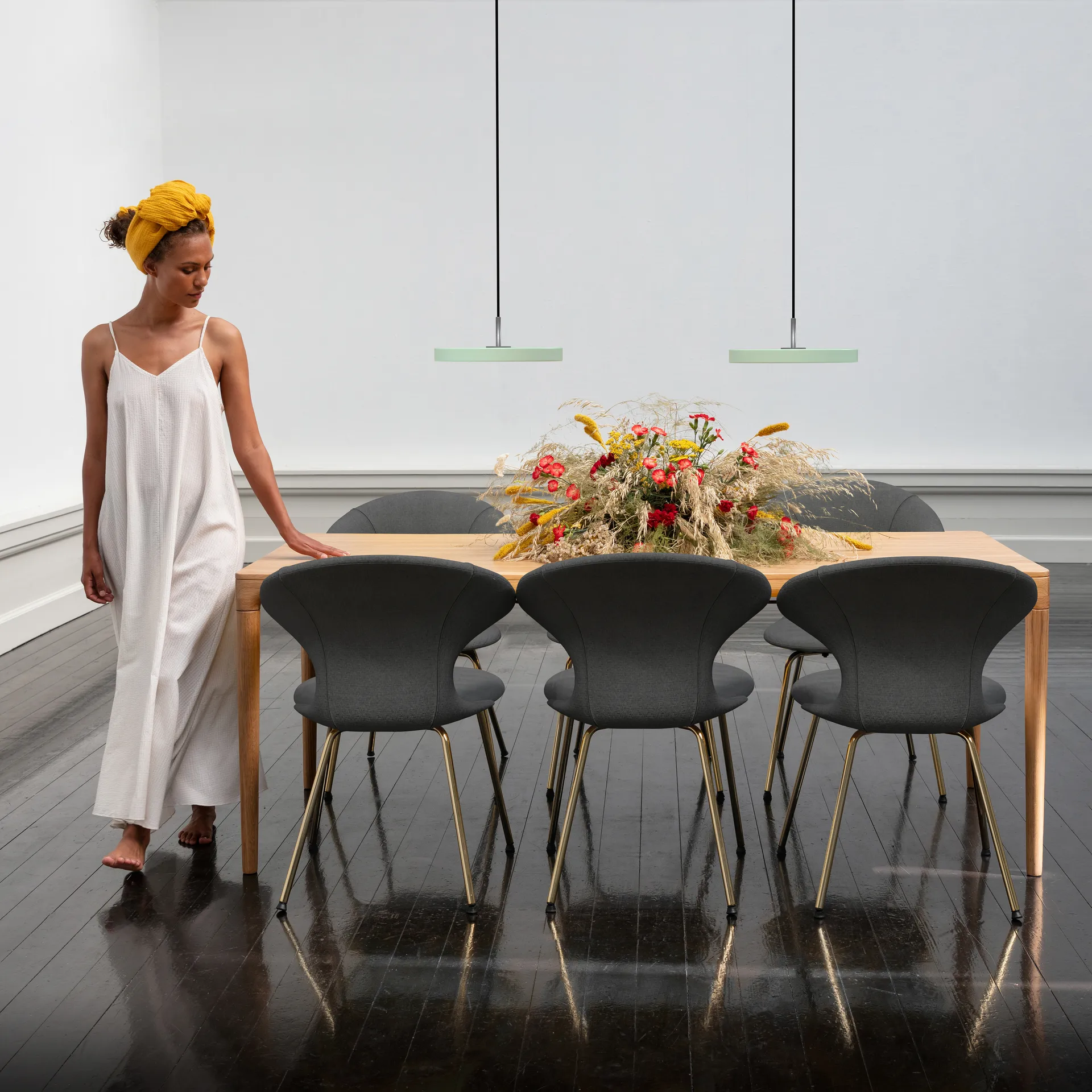 Lámpara de techo Asteria Mini, Nuance olive Umage