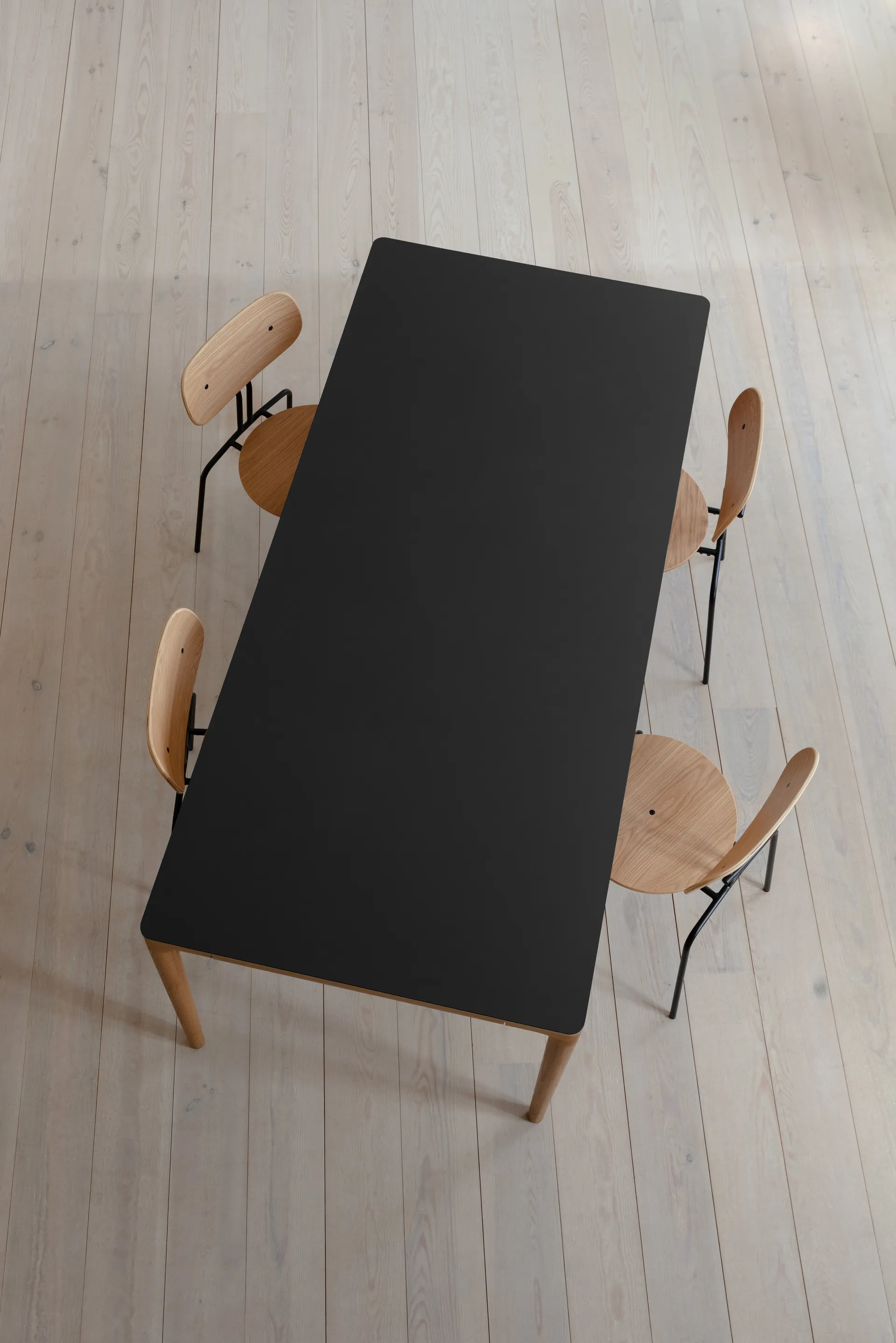 Mesa de comedor Heart'n'Soul 90x200 cm, Oak-obsidian black Umage