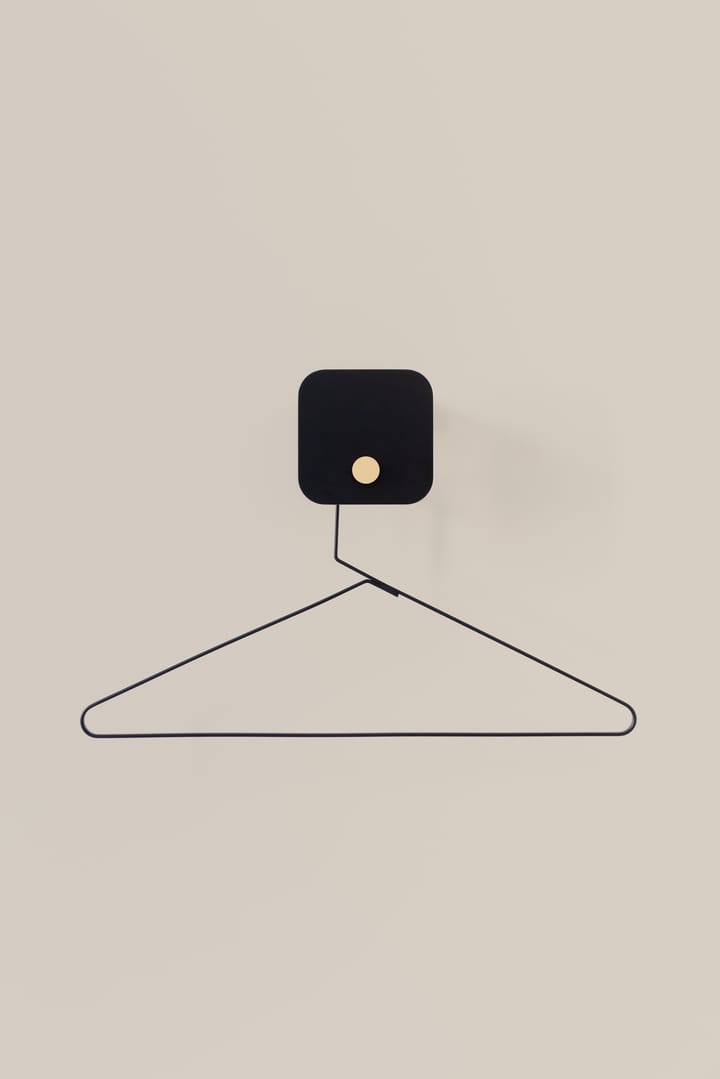 Percha Valet, Black Umage