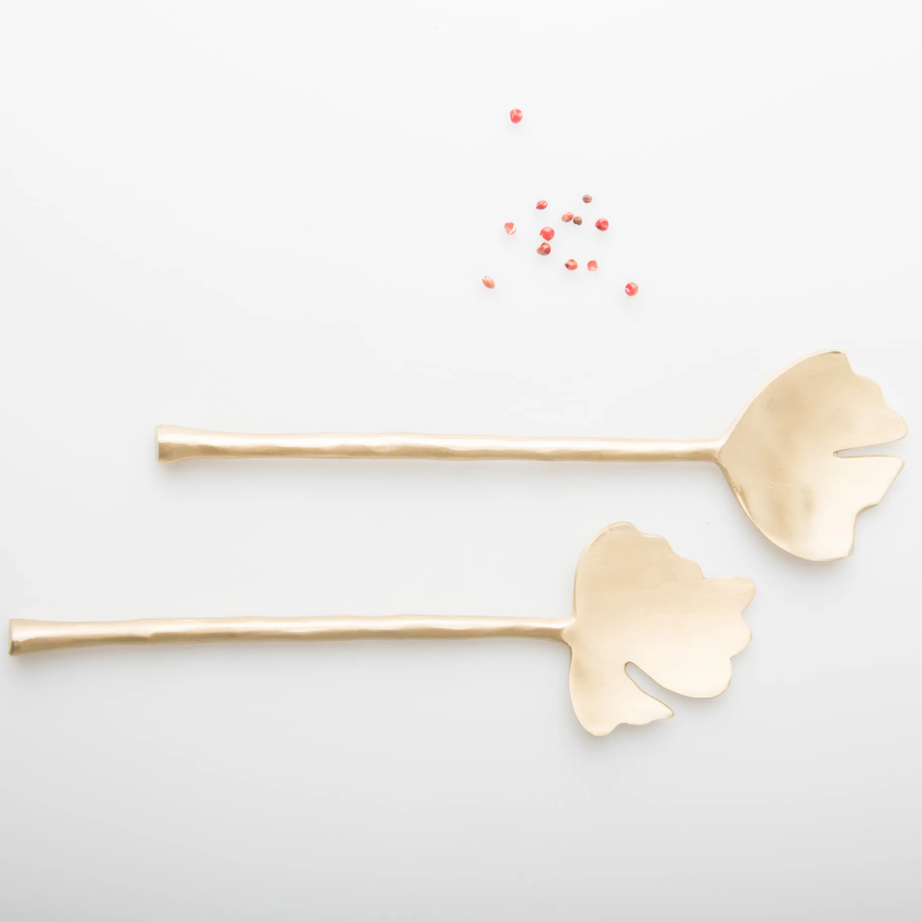 2 Cubiertos de ensalada Leaves, latón URBAN NATURE CULTURE