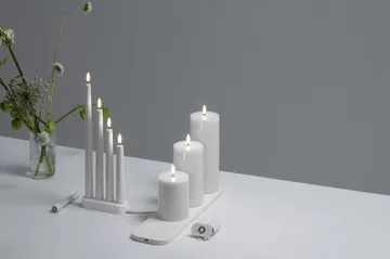 Velas cónicas Uyuni LED blancas, 2-pack - Ø2,3 × 25,2 cm - Uyuni Lighting