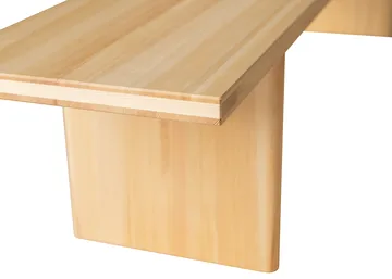 Banco 012 Kolmio Bench - Pino aceitado y encerado mate, 227×42×45 cm - Vaarnii