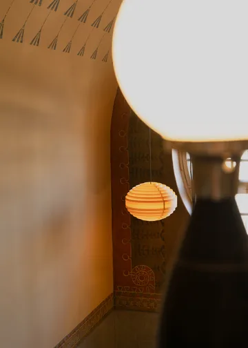 Lámpara de techo 1002 Hans Pendant - Pino aceitado y encerado mate, Ø46 cm - Vaarnii