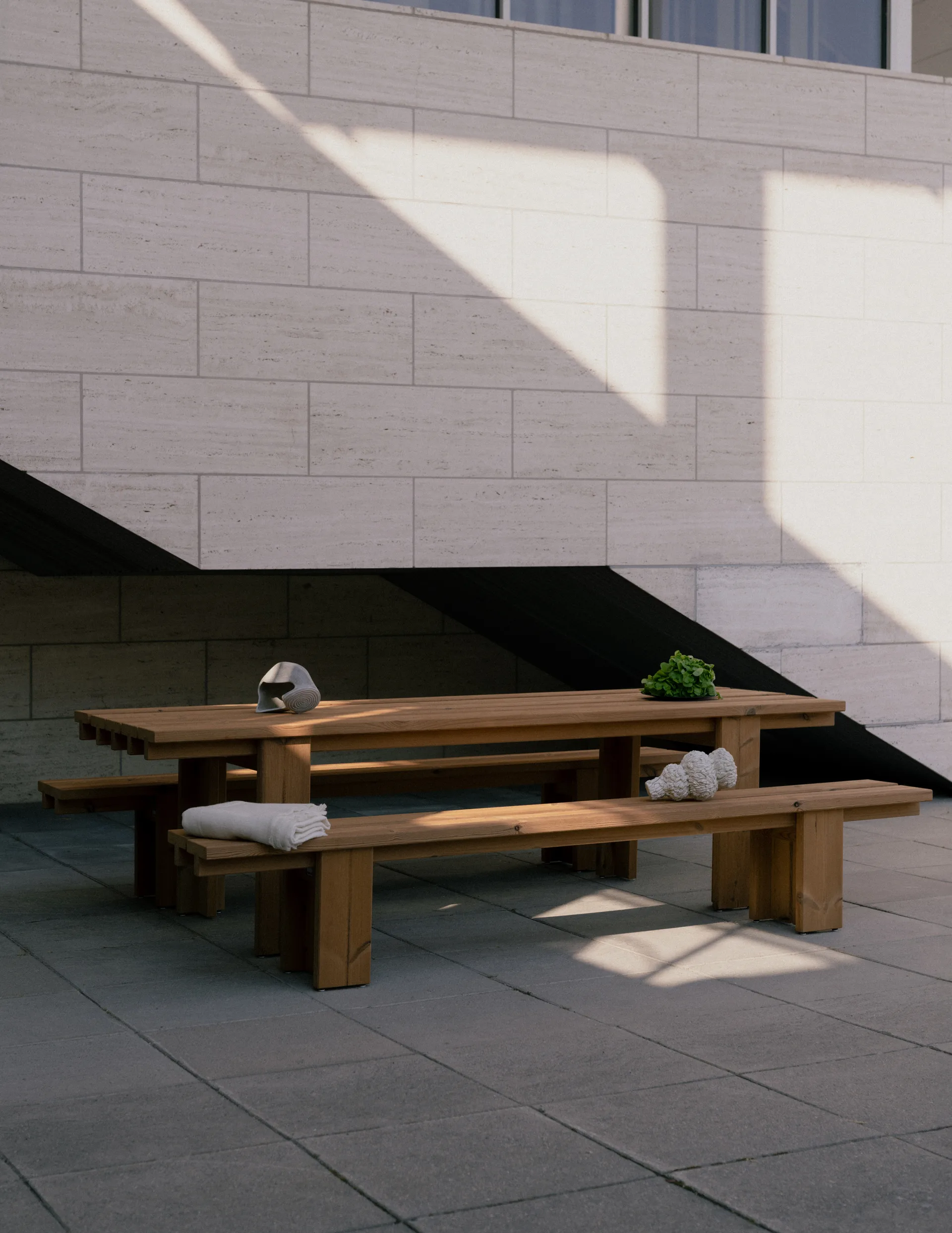 Mesa 013 Osa Outdoor Table, Pino termotratado, 270×94×78 cm Vaarnii