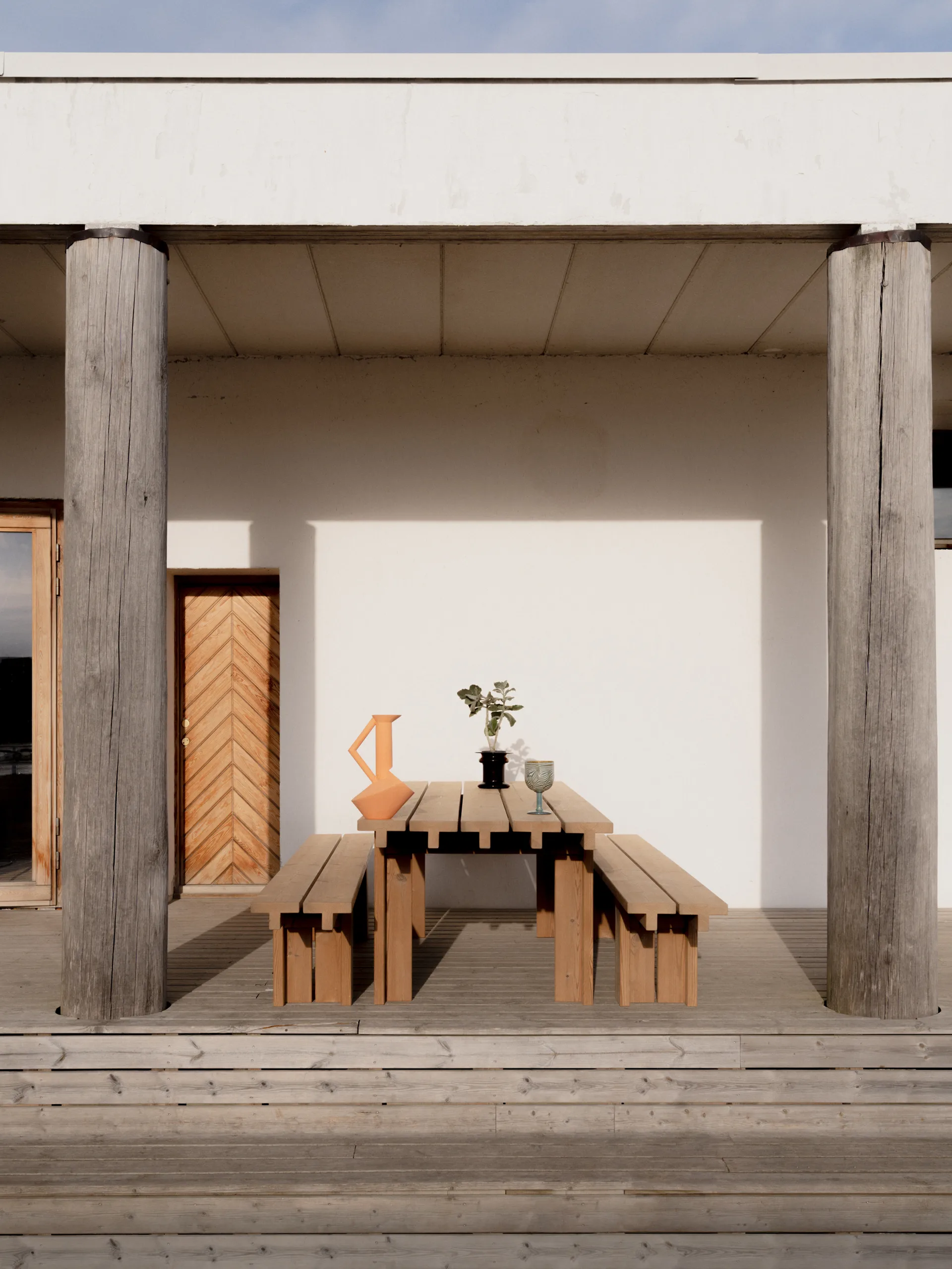 Mesa 013 Osa Outdoor Table, Pino termotratado, 333×94×78 cm Vaarnii