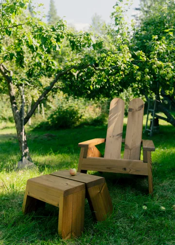 Reposapiés 015 Peace Outdoor Foot Stool - Pino termotratado - Vaarnii