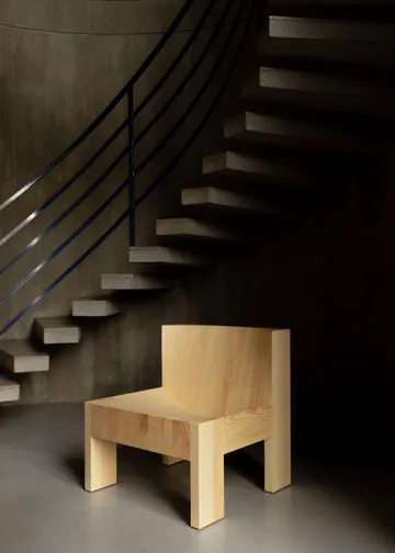 Silla lounge 005 Lounge Chair - Pino aceitado y encerado mate - Vaarnii