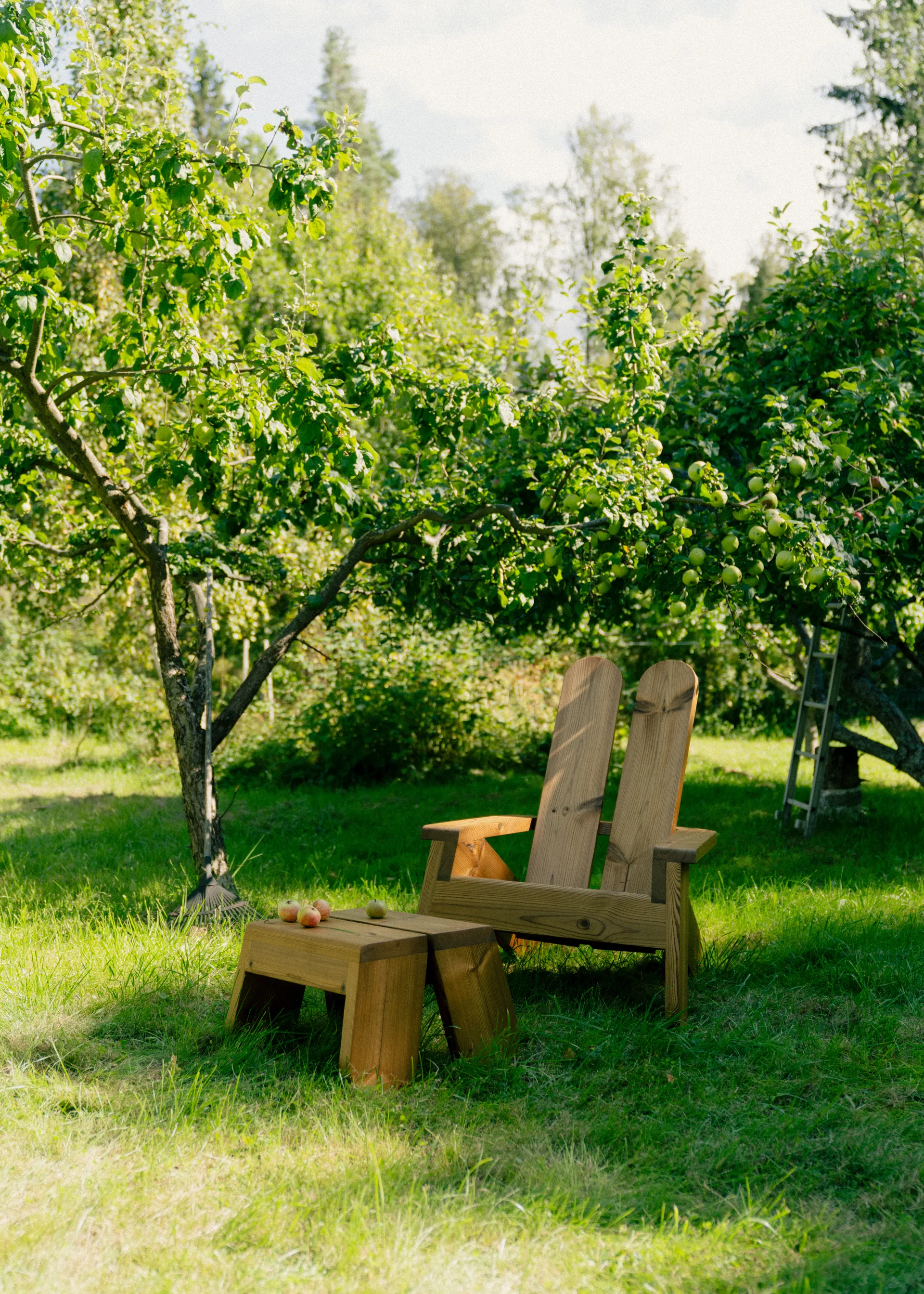 Silla lounge 015 Peace Outdoor Lounge Chair, Pino termotratado Vaarnii