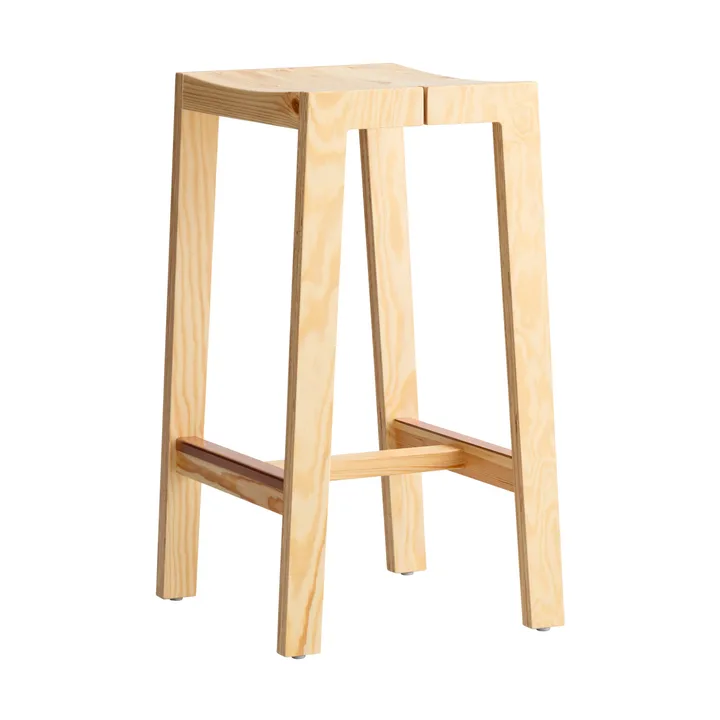 Taburete 016 Maasto Bar Stool - Pino aceitado y encerado mate, 65 cm - Vaarnii