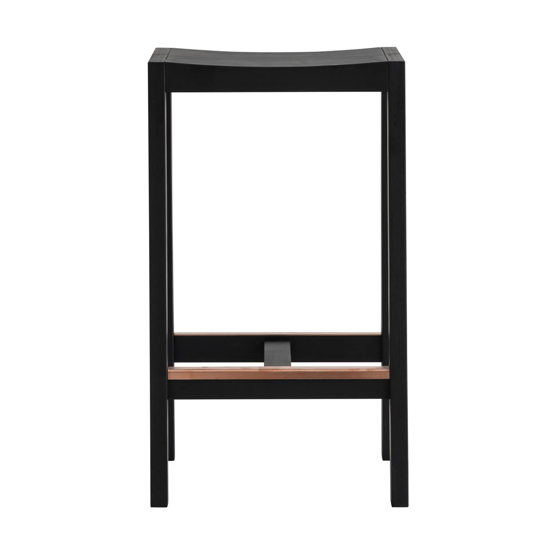 Taburete 016 Maasto Bar Stool, Pino con tinte negro, 65 cm Vaarnii