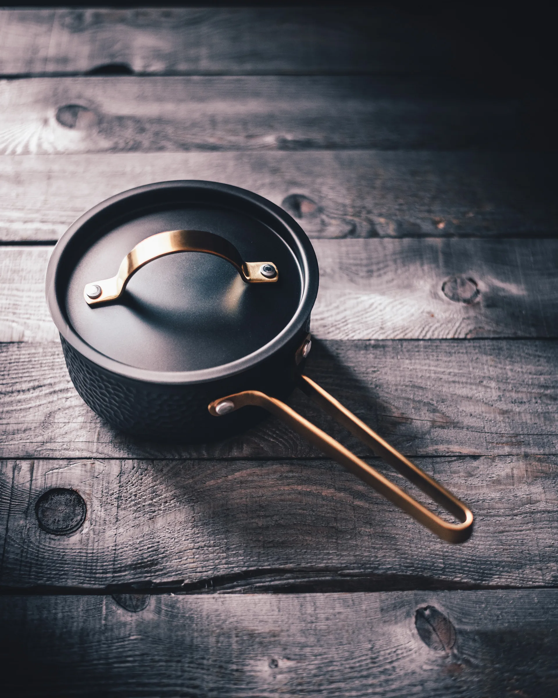 Cacerola con tapa Arvet hamrad negro, Viggo, 1 L Vargen & Thor