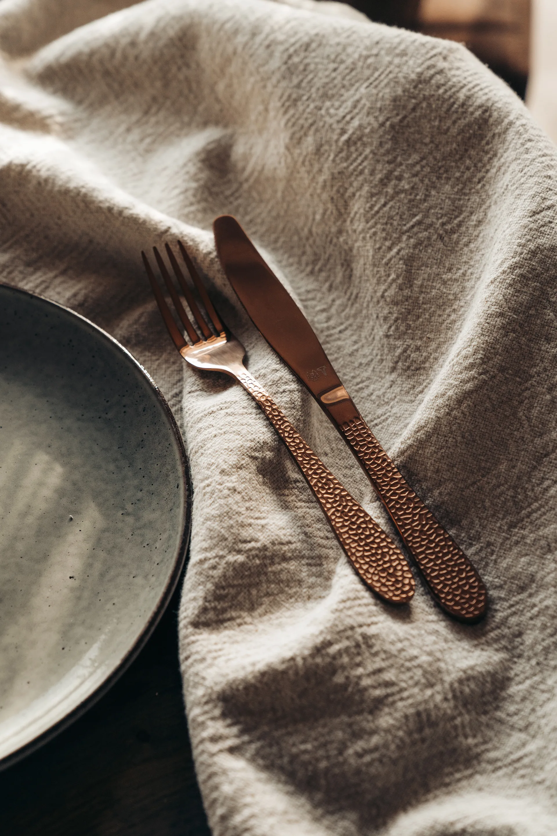 Cubertería Vargen & Thor 16 piezas, Fenix, cobre Vargen & Thor