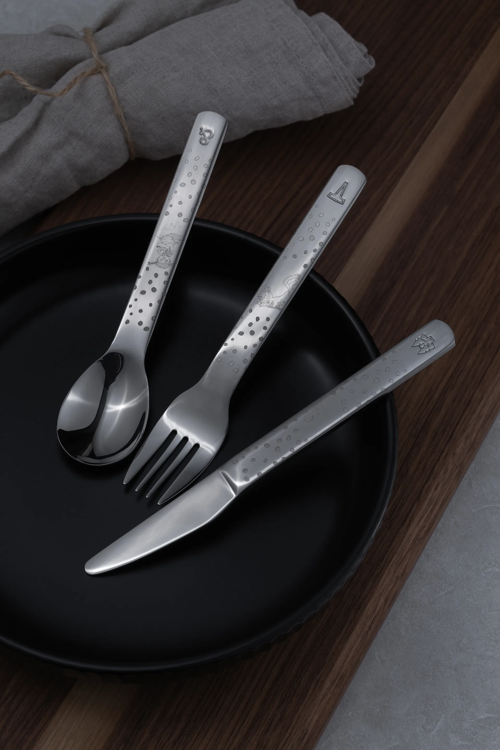 Cubiertos infantiles Lupo Pippi 9 piezas, Plata Vargen & Thor