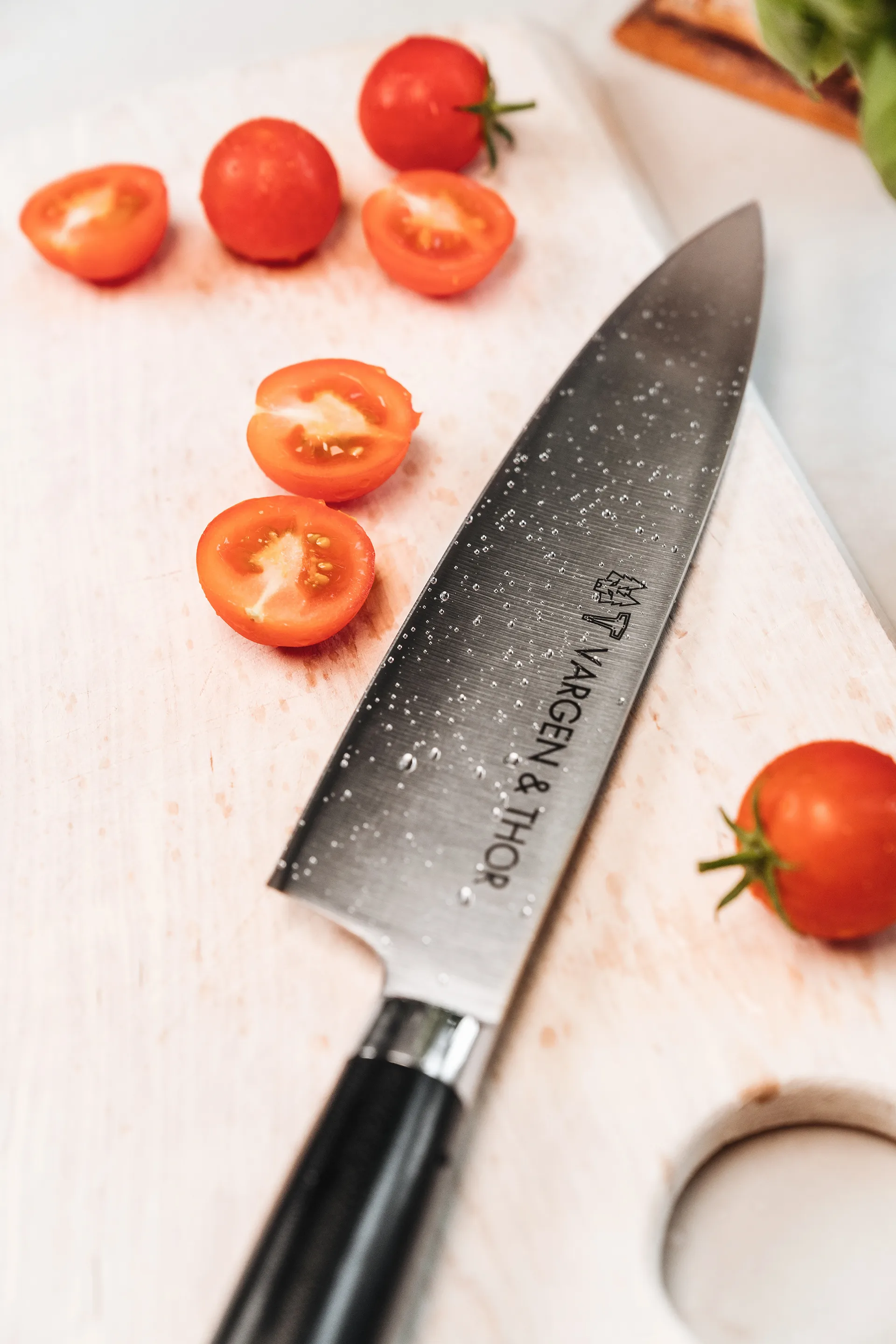 Cuchillo de chef Vargavinter 20 cm, Roy X Vargen & Thor