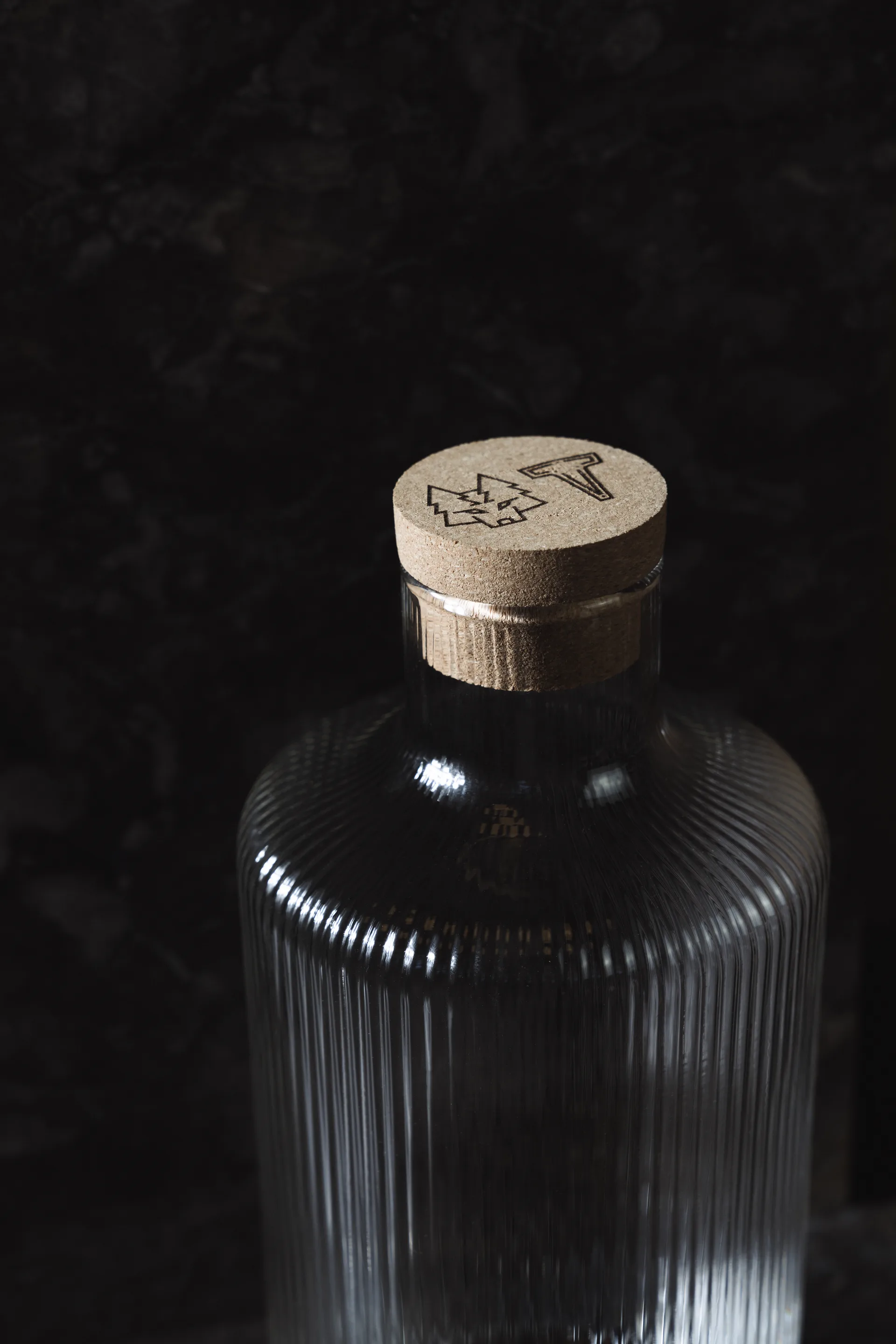 Jarra YKON 1,5 L, Transparent Vargen & Thor