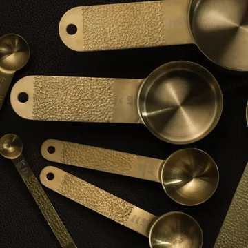 Juego de cucharas medidoras Frost - Latón, 7 piezas - Vargen & Thor