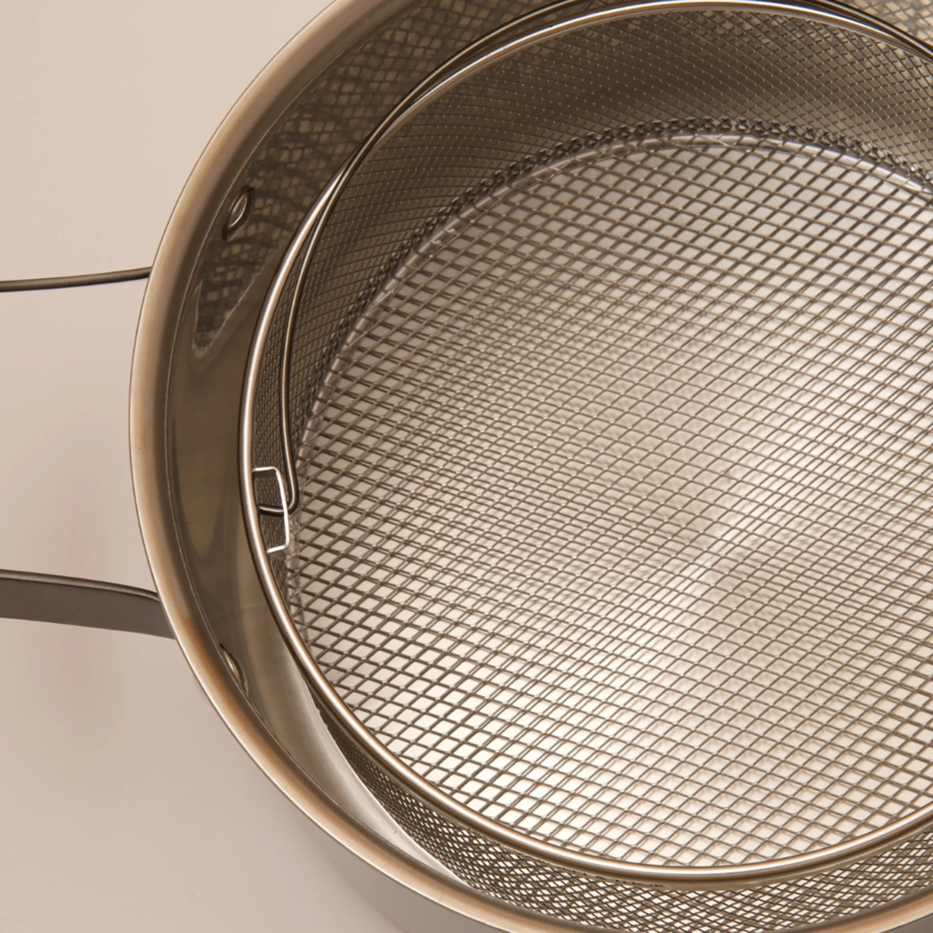 Olla con tapa y cesta para pasta Bamba, 5,5 litros Vargen & Thor