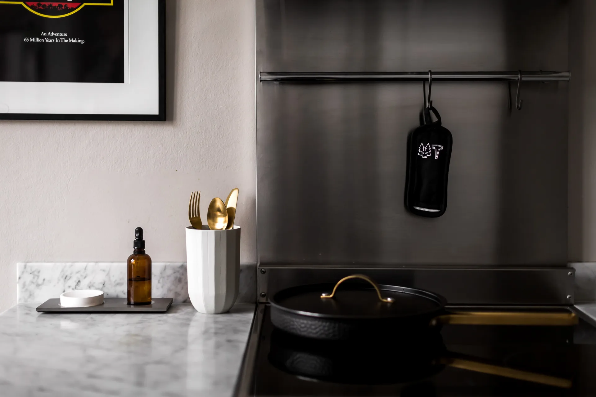 Protector contra el calor Ulla, negro Vargen & Thor