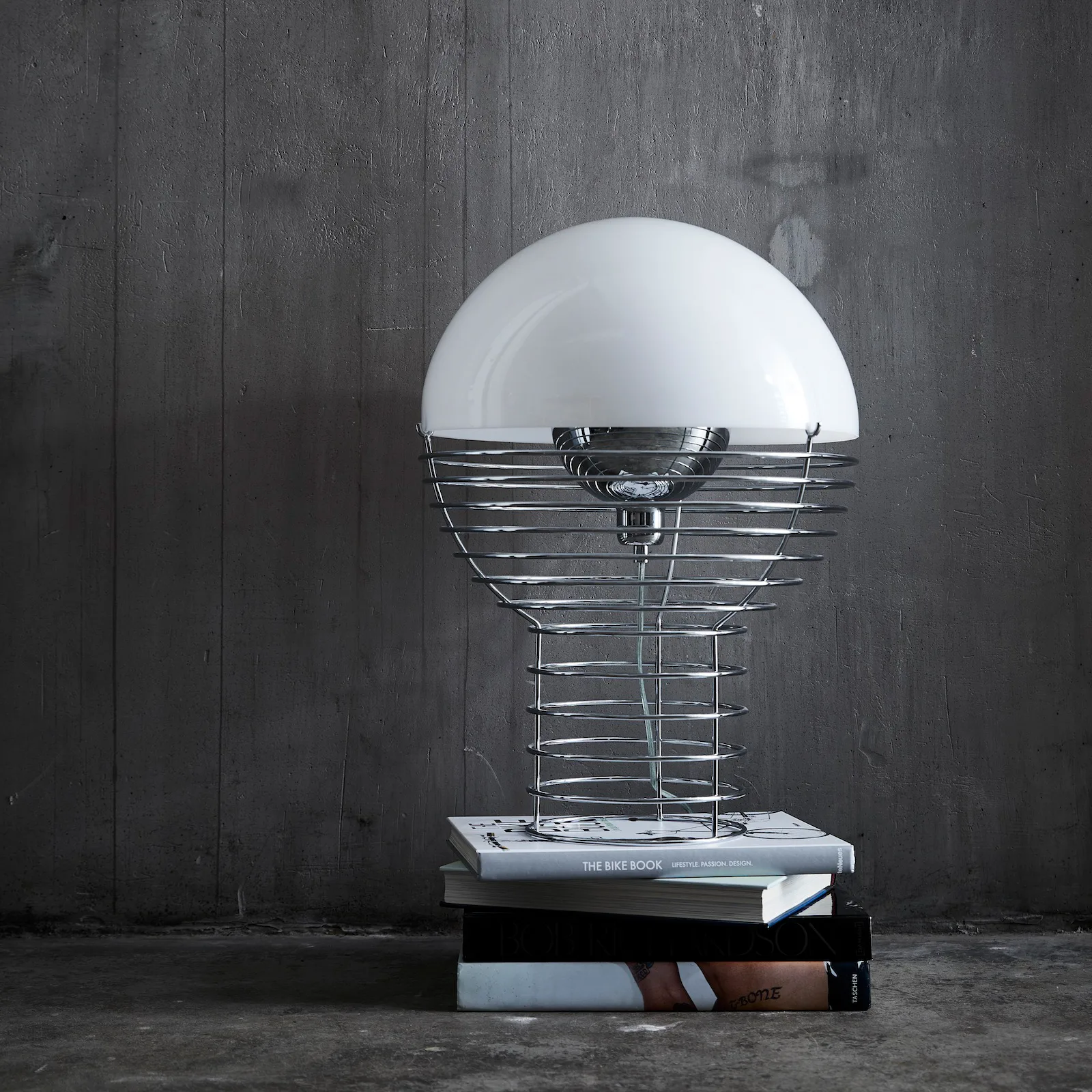 Lámpara de mesa Wire Ø40 cm, blanco Verpan