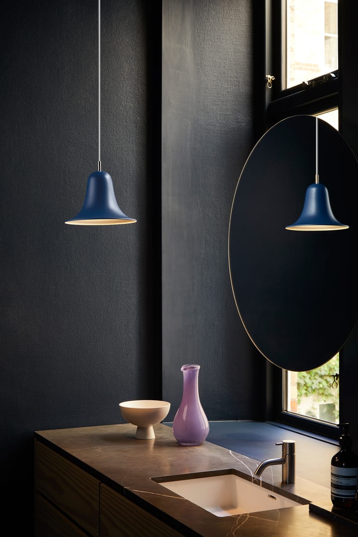 Lámpara de techo Pantop Ø23 cm, Matt classic blue Verpan