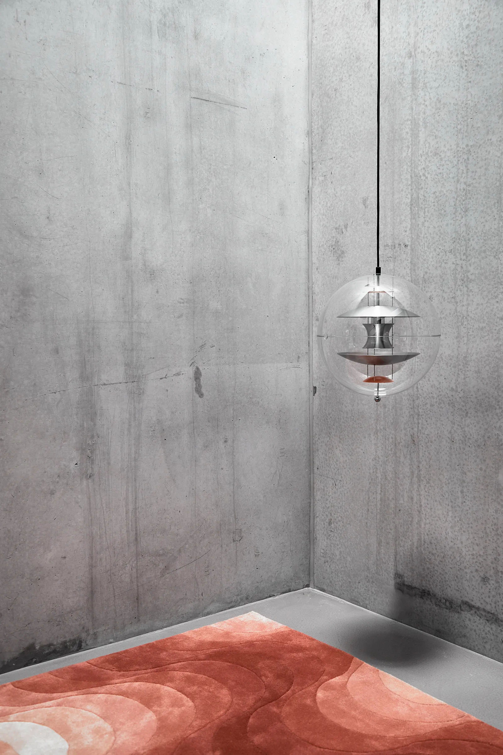 Lámpara de techo VP Globe Brushed Alu, Ø40 cm Verpan