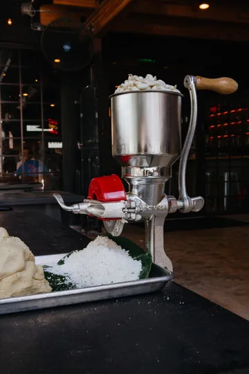 Molino manual de hierro fundido - Acero-rojo - Victoria