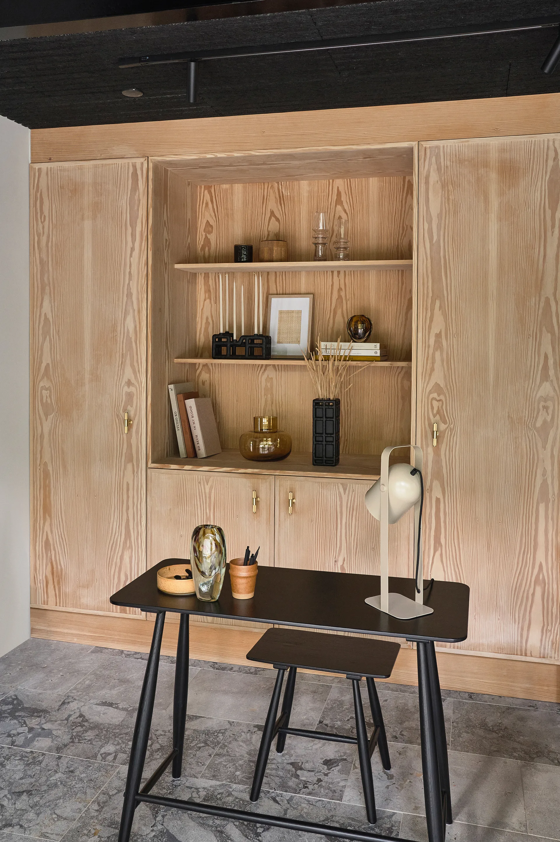 Candelabro Lyst 6 velas, negro Villa Collection