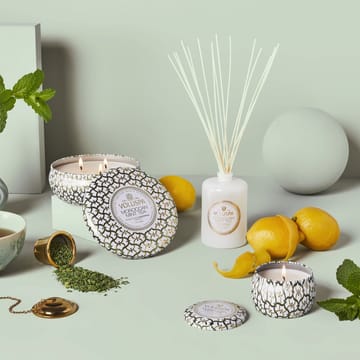 Vela perfumada Maison Blanc Mini Tin 25 horas - Moroccan Mint Tea - Voluspa