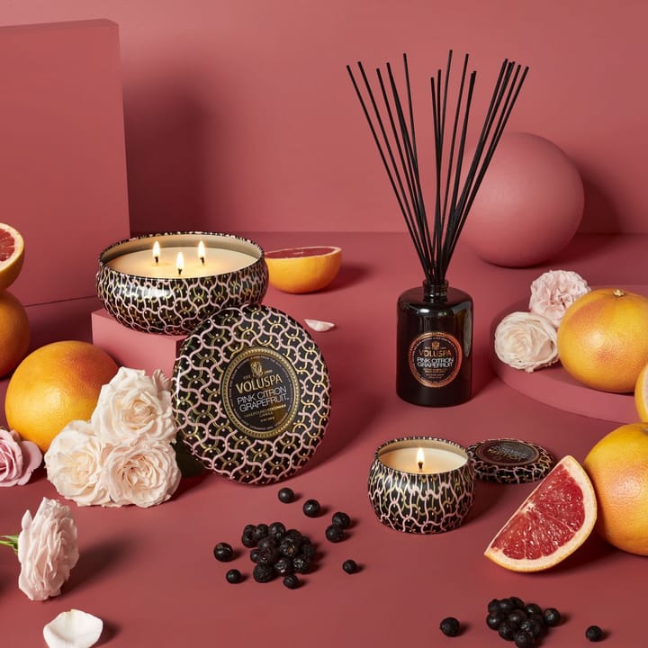 Vela perfumada Maison Noir 3-wick Tin 40 horas, Pink Citron Grapefruit Voluspa