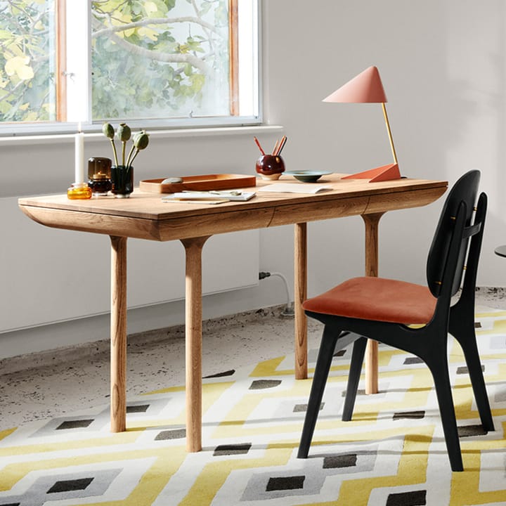Escritorio Rúna, Roble ahumado Warm Nordic