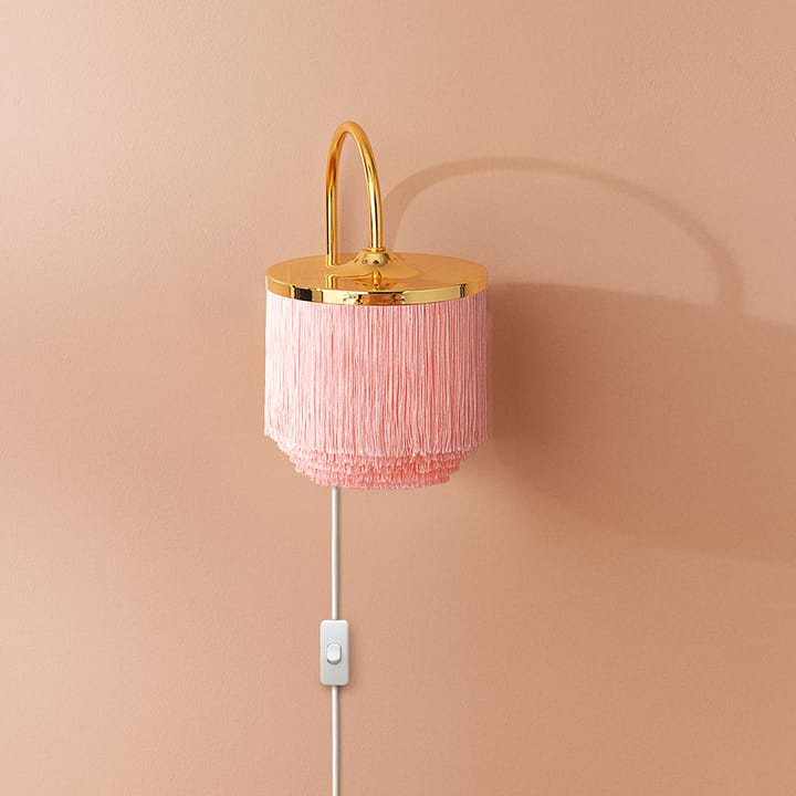 Lámpara de pared Fringe, Pale pink, acero chapado en latón Warm Nordic