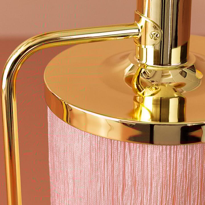 Lámpara de pie Fringe, Pale pink, acero chapado en latón Warm Nordic
