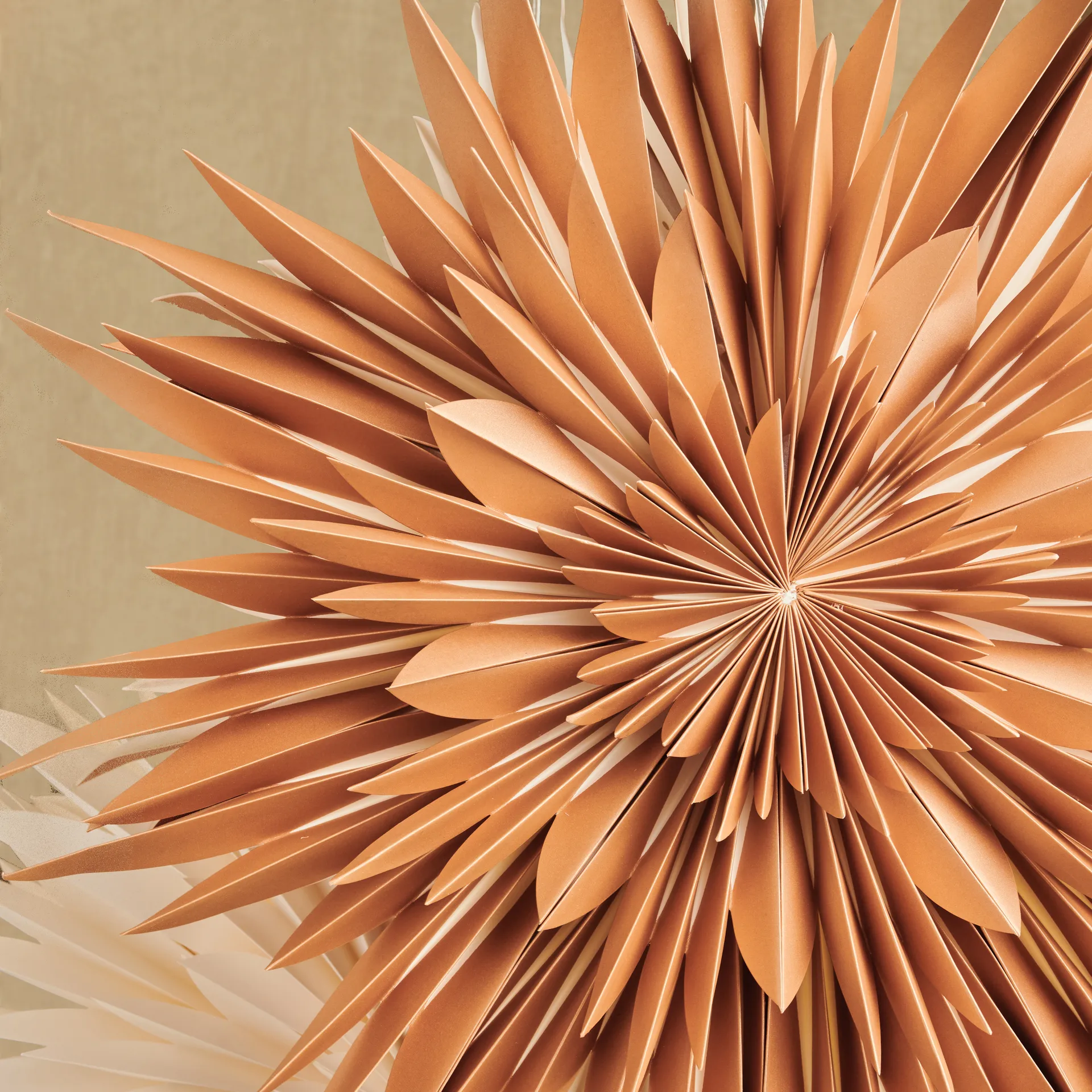 Estrella de Adviento Maja Ø60 cm, Dorado Watt & Veke