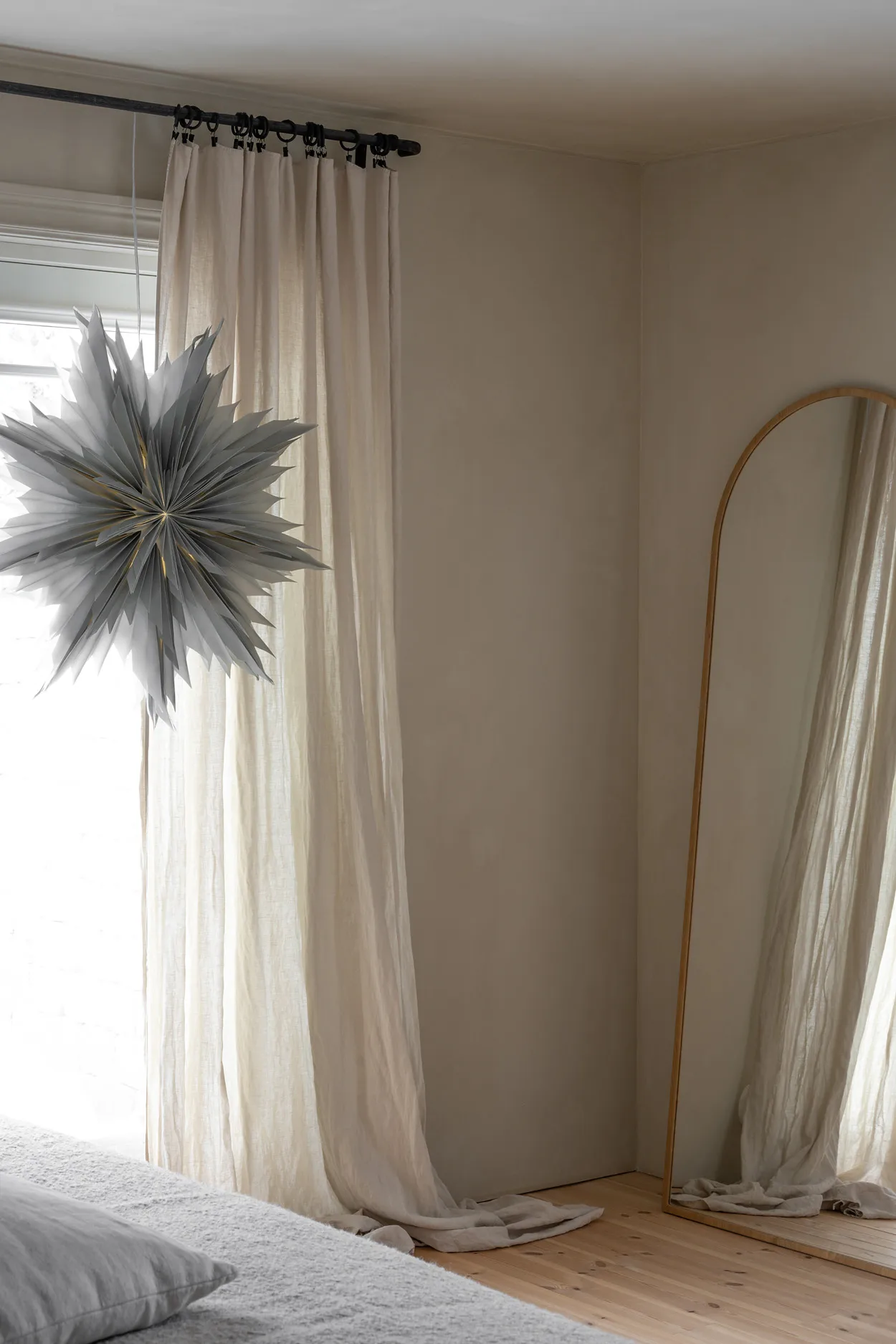 Estrella de Adviento Oslo Ø80 cm paquete de 2 - Gris,  Watt & Veke