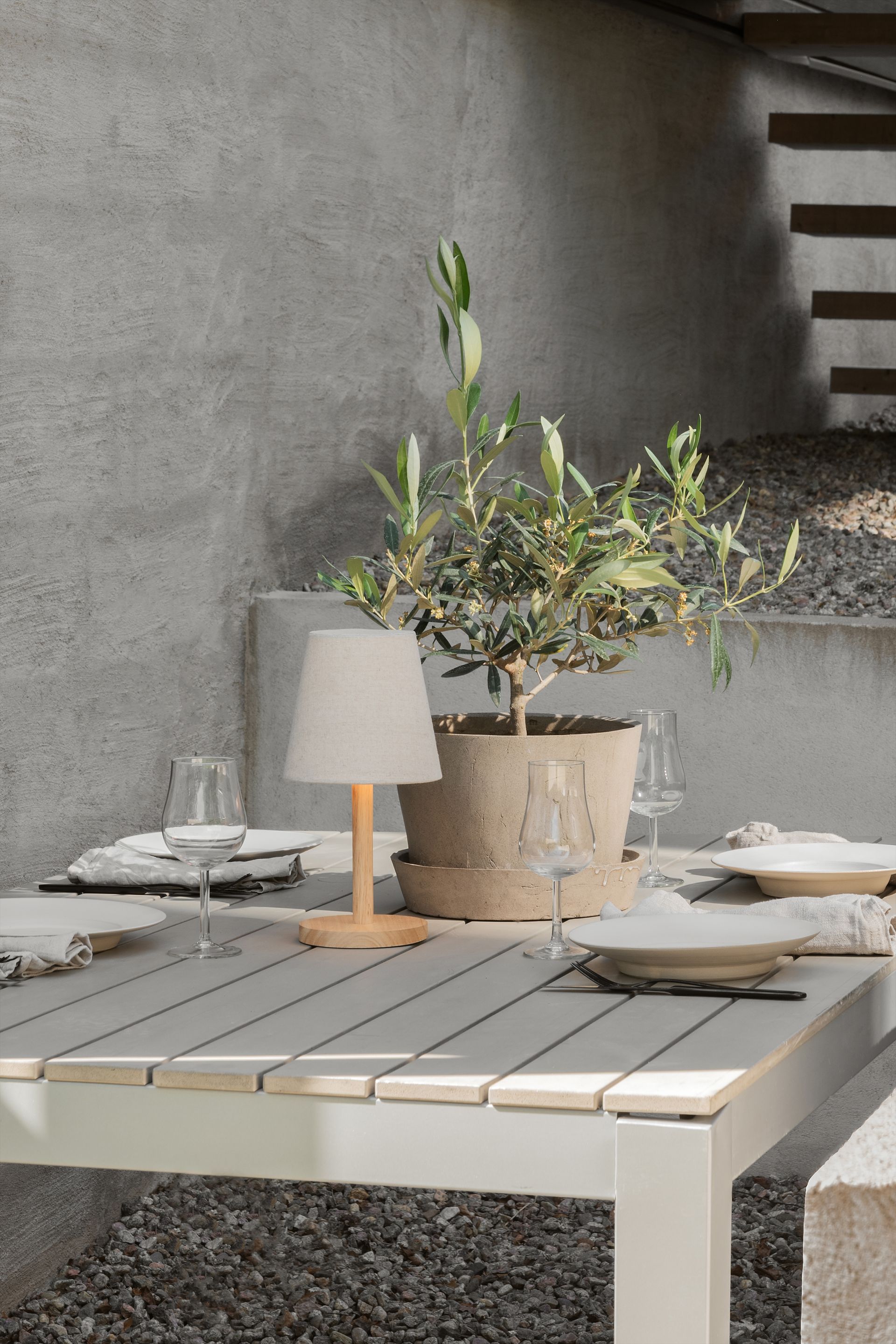 Lámpara de mesa portátil Tess Ø15 cm, Natural Watt & Veke
