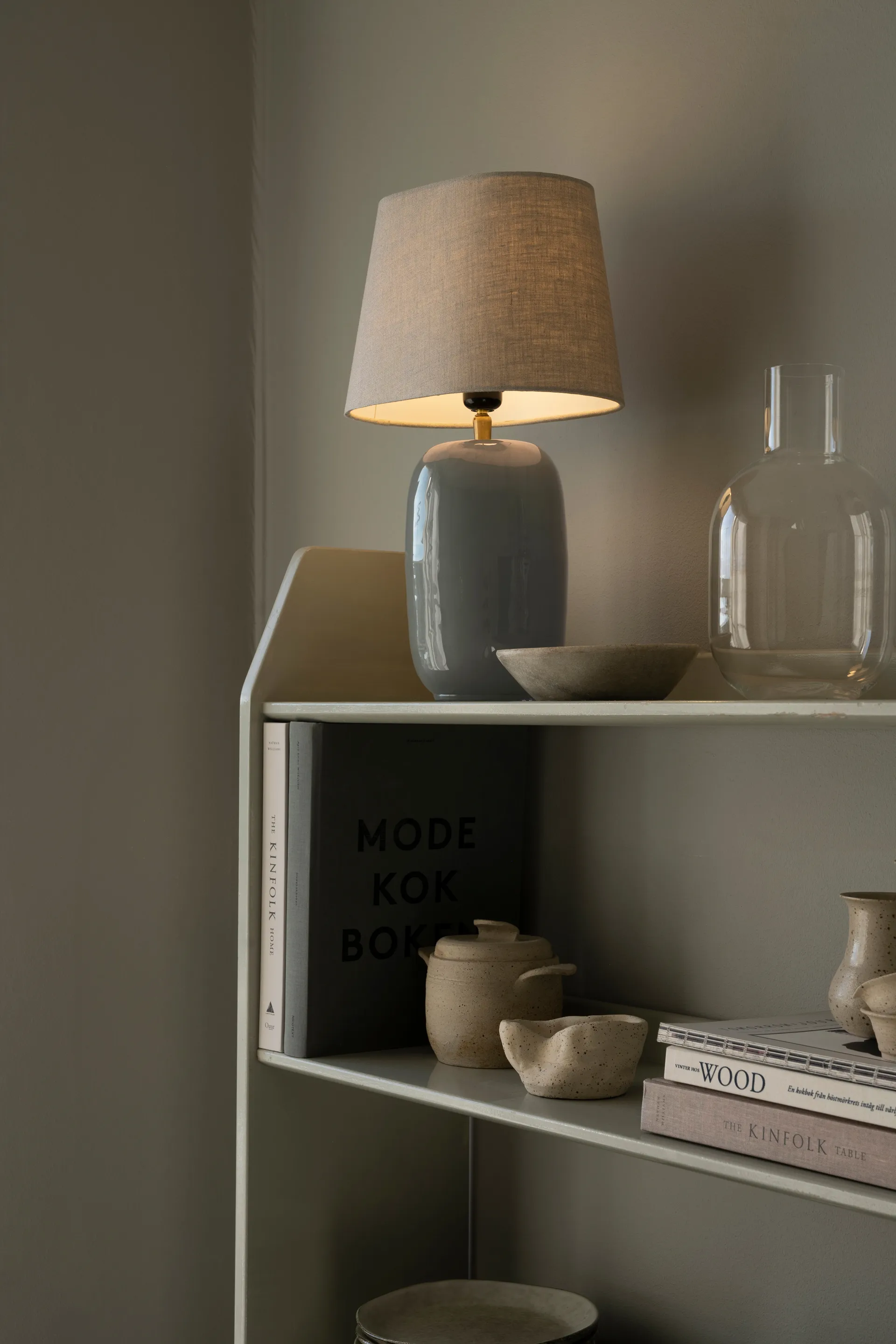 Pie de lámpara Emily Ø12x28,5 cm, Dusty green Watt & Veke