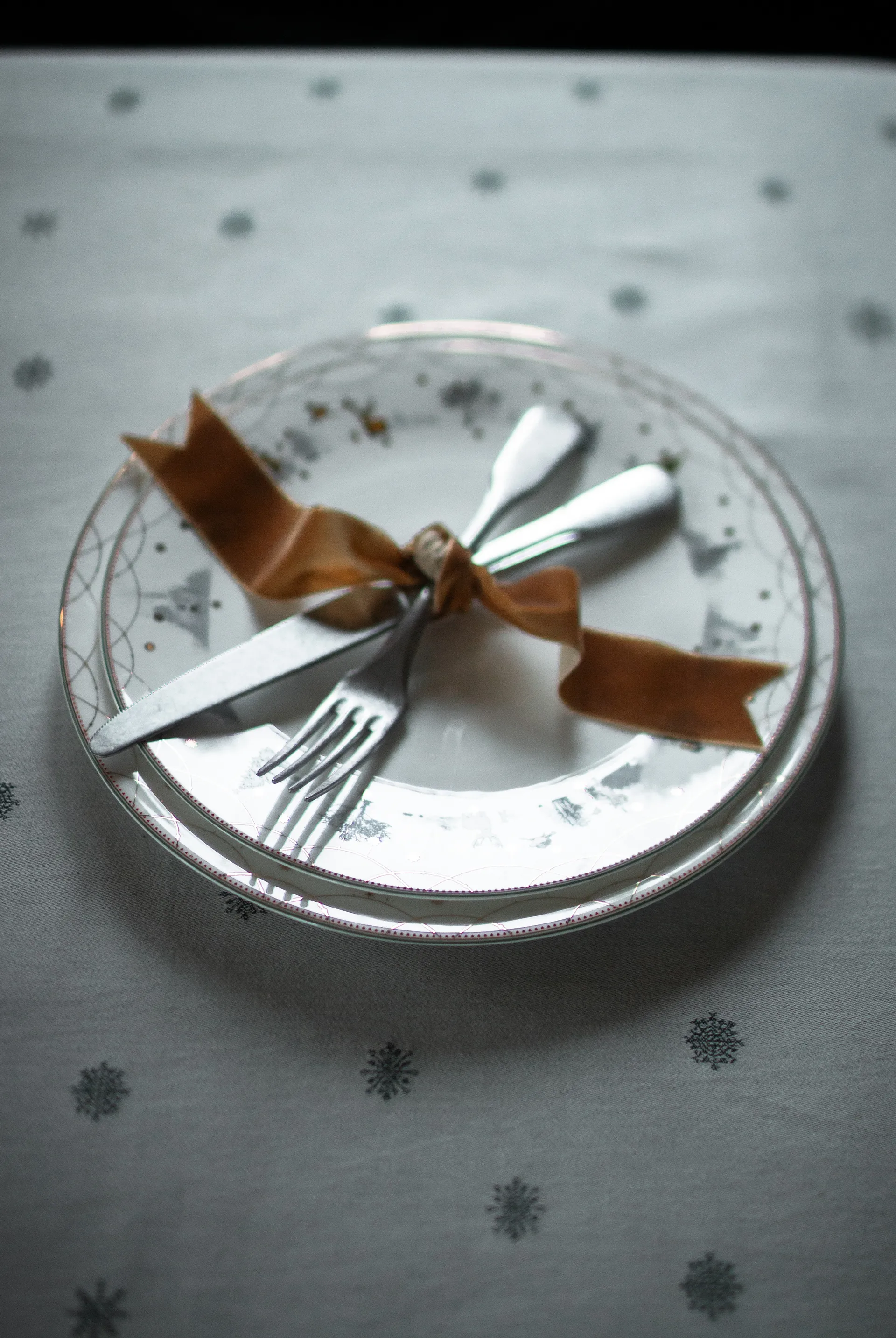 Mantel Julemorgen, Blanco-verde, 140x340 cm Wik & Walsøe